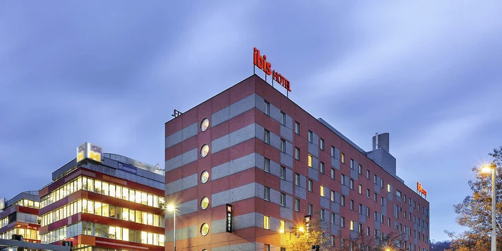 Moderný hotel v centre Prahy s raňajkami