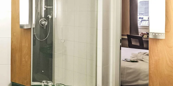 Vyrazte do Prahy za zábavou či nákupmi: pobyt s raňajkami