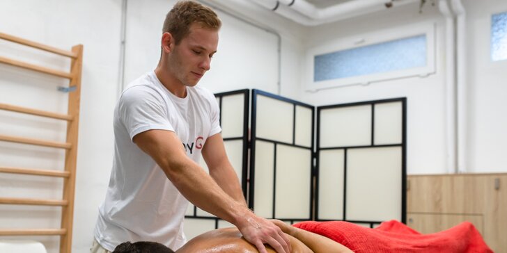 Klasická alebo terapeutická masáž či diagnostika pohybového aparátu