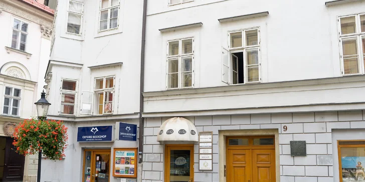 Konečne perfektné obočie vďaka microbladingu priamo v centre Bratislavy!