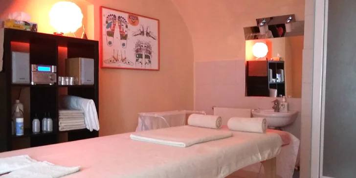 Špeciálna ozdravná masáž chrbta alebo kráľovská procedúra pre ženy