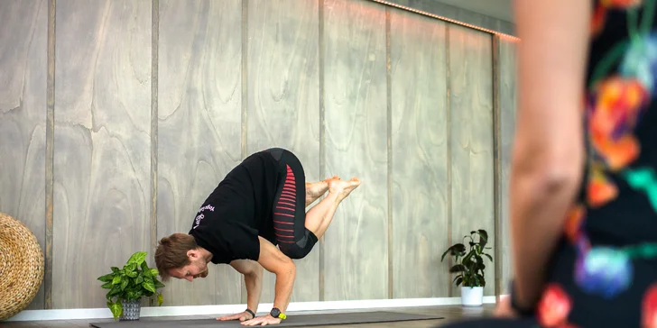 Vstupy na cvičenia jogy: Power yoga, zdravý chrbát či workout cardio