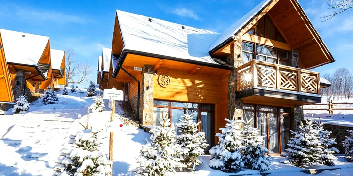 Oddych pre celú rodinu či partiu v domčekoch v Zakopanom s čarovným výhľadom na Tatry