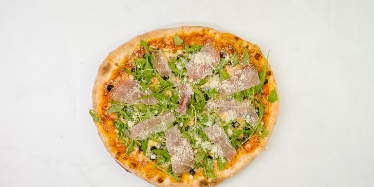 Pizza podľa vlastného výberu z 21 druhov + čapovaná Kofola Original
