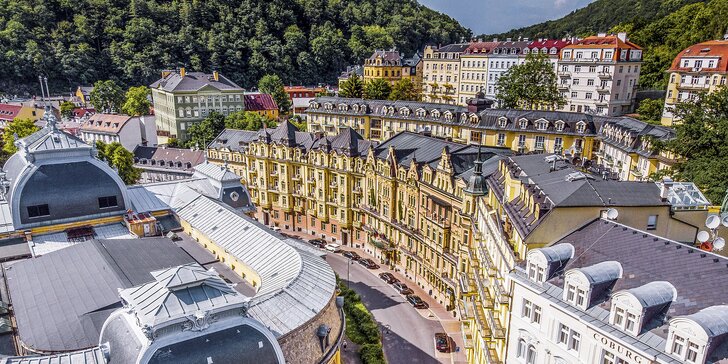 Luxusný pobyt v Karlových Varoch: 5* hotel s raňajkami a unikátnym Wellnesslandom