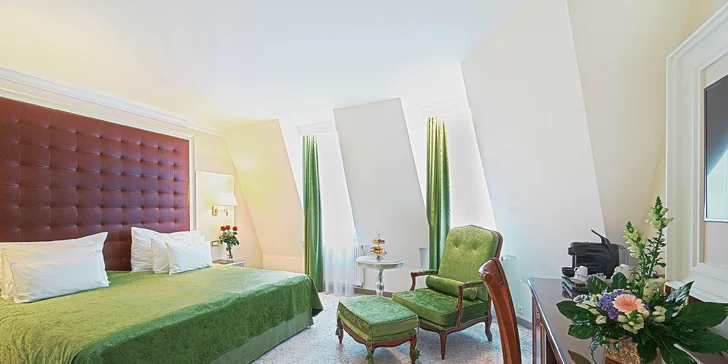 Luxusný pobyt v Karlových Varoch: 5* hotel s raňajkami a unikátnym Wellnesslandom
