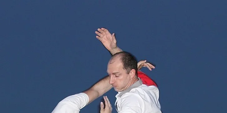 28 € za 2 mesačný kurz sebaobrany Wing Tsun Kung Fu. Pre všetkých ľudí, bez rozdielu veku, pohlavia a bez špeciálnych telesných predpokladov, so zľavou 60%!