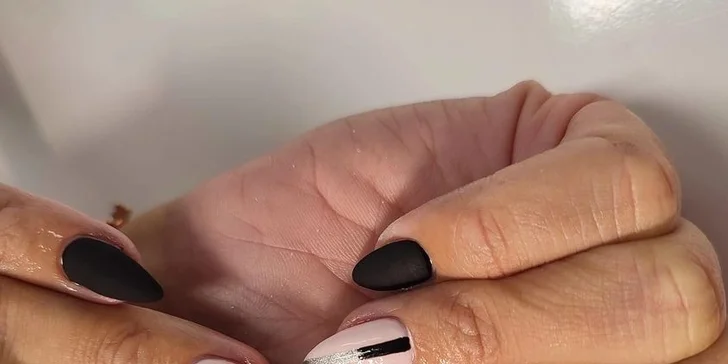 Farebný CND shellac, gél lak alebo japonská manikúra pre dokonalé nechty!