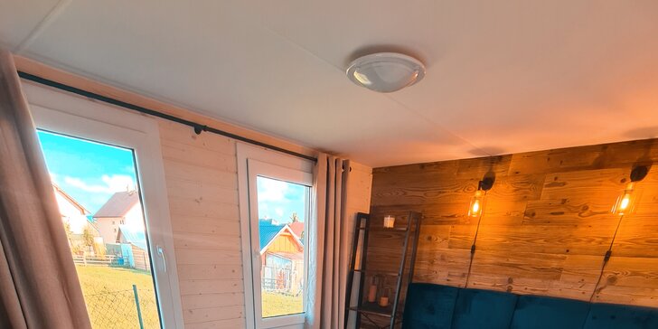 Pobyt v nových, malebných domčekoch zariadených v škandinávskom štýle aj s wellness a panorámou Vysokých a Nízkych Tatier