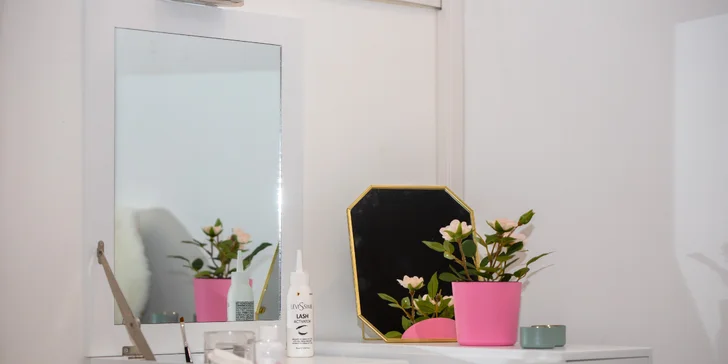 Krásne a vyživené obočie v GLOW&GO: Úprava, farbenie a laminácia