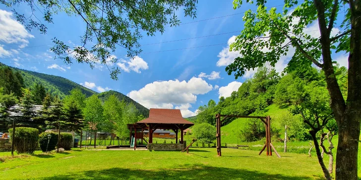 Pobyt v Zázrivskom dvore s polpenziou, privátnym mini wellness a výhľadom na Rozsutec