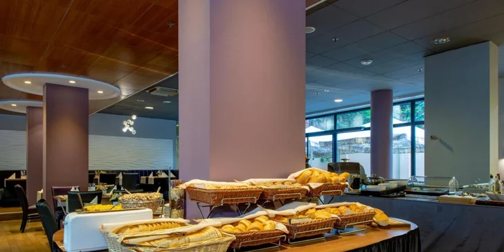Perfektný pobyt v Budapešti: moderný 4* hotel s raňajkami, blízkosť parlamentu aj Budínskeho hradu