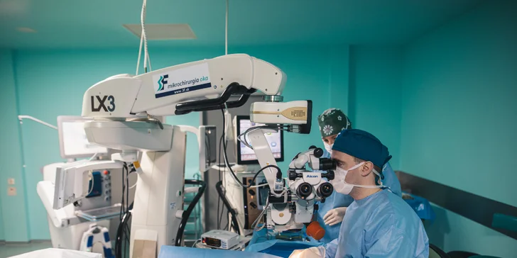 Bezbolestná operácia oboch očí femtosekundovým alebo excimerovým laserom