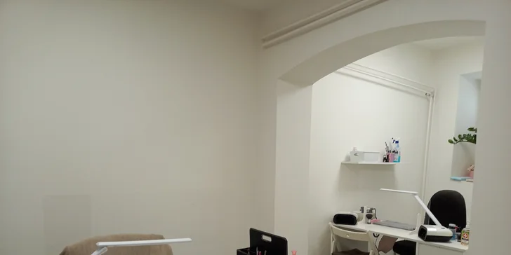 Dokonalé gélové nechty alebo gélový lak pre krásu vašich rúk