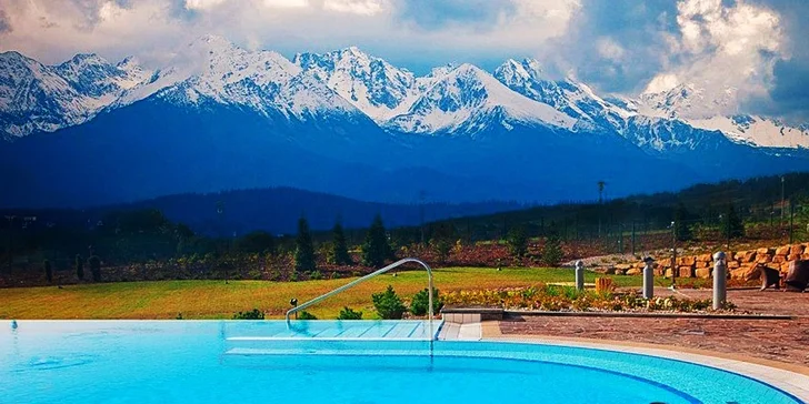Wellness dovolenka v poľských Tatrách so vstupmi do aquaparku. 2 deti do 12 rokov zadarmo! Platnosť až do novembra 2016