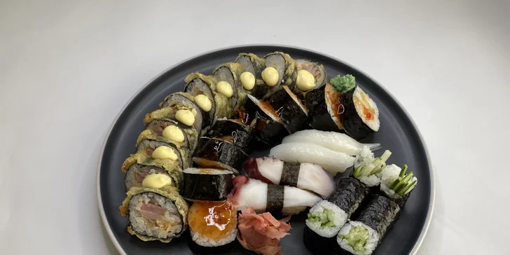 Lahodný sushi set pre 2 osoby v reštaurácii SUSHIHANIL