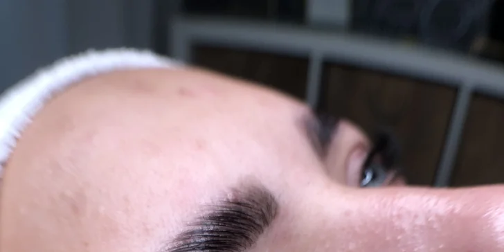 Babydoll Lashlift & botox či laminácia obočia