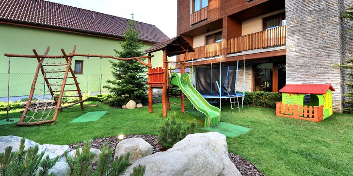 Obľúbený pobyt s každodenným wellness vo Via Jasná**** v Nízkych Tatrách. Deti do 15 r. extra zvýhodnené!