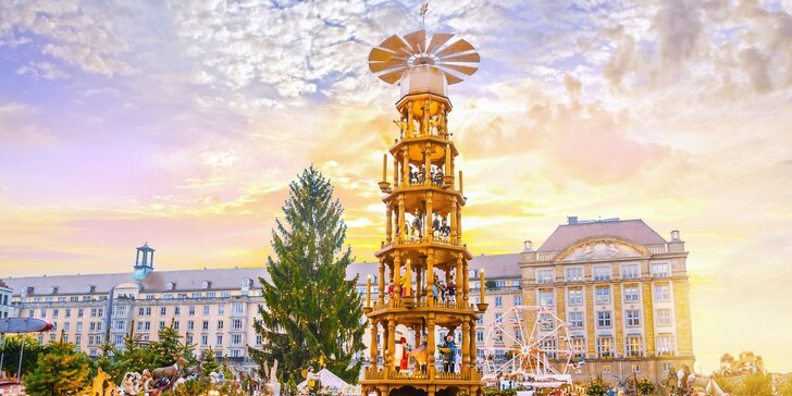 Kúzelné vianočné trhy v Drážďanoch a Liberci - najväčšia vianočná pyramída a štóla na svete, strom prianí či otáčavé ruské koleso