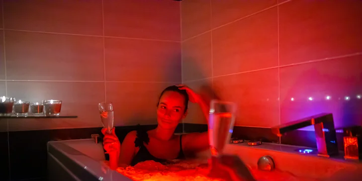Oddýchnite si v privátnom wellness Mika so saunou a vírivou vaňou