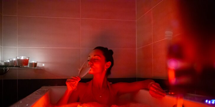 Oddýchnite si v privátnom wellness Mika so saunou a vírivou vaňou