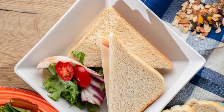 Chutné raňajkové menu v centre Bratislavy s kávou alebo džúsom