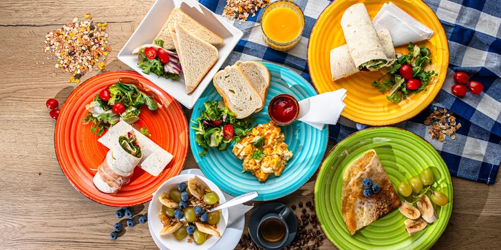 Chutné raňajkové menu v centre Bratislavy s kávou alebo džúsom