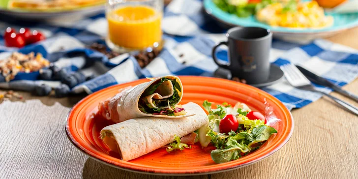 Chutné raňajkové menu v centre Bratislavy s kávou alebo džúsom