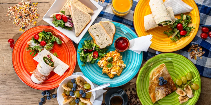 Chutné raňajkové menu v centre Bratislavy s kávou alebo džúsom