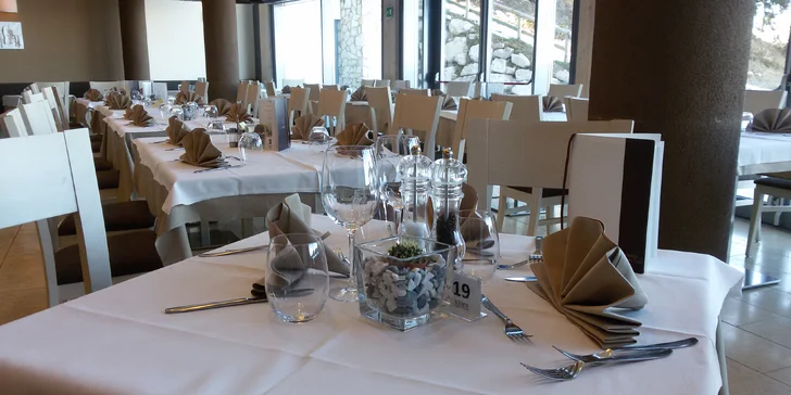 Lyžovačka v talianskych Alpách: 4* hotel s polpenziou a voľným vstupom do wellness