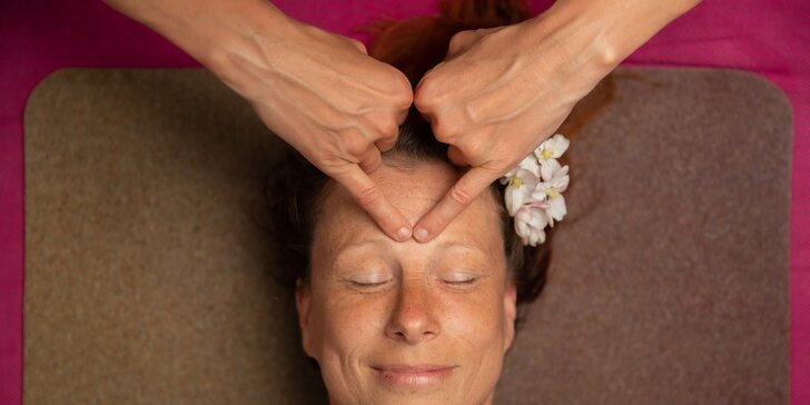 ONLINE Kurzy masáží: proti bolesti hlavy, balijská, tehotenská masáž, masáž pre bábätká či športovcov