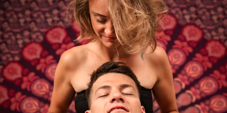 Online kurz partnerskej a senzuálnej masáže, ktorý vám vráti do vzťahu iskru!