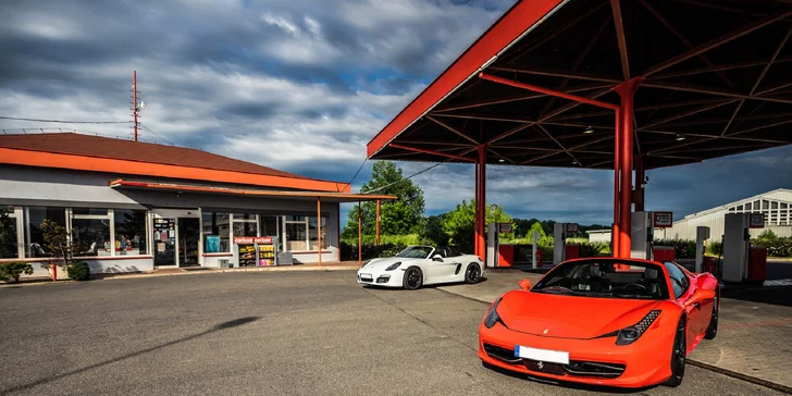 Nezabudnuteľný zážitok vo Ferrari ako vodič alebo spolujazdec