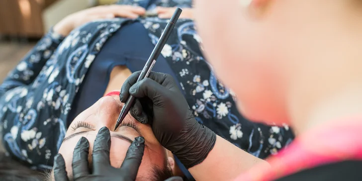 Microblading – dokonale upravené a prirodzene vyzerajúce obočie