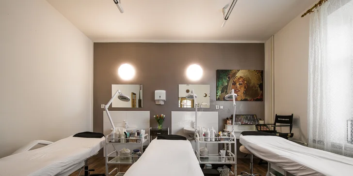 Čistenie pleti ultrazvukom alebo ozónom, diamantová mikrodermabrázia či chemický peeling