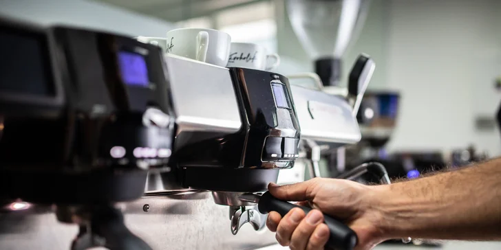 Baristické kurzy: Naučte sa pripraviť dokonalé espresso!