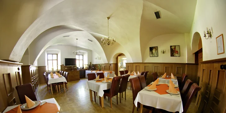 Relax v Kaštieli Lučivná - pobyt v lone tatranskej prírody, raňajky v cene