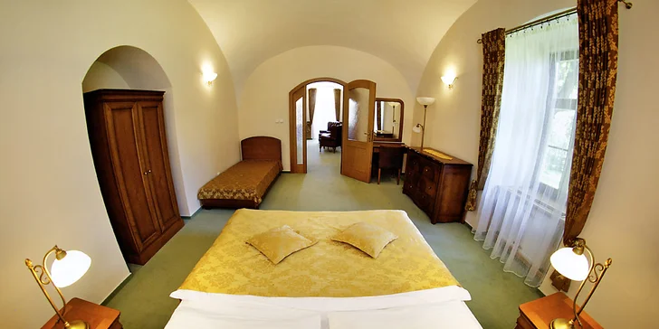 Relax pre dvoch v Kaštieli Lučivná - pobyt v lone tatranskej prírody, raňajky v cene