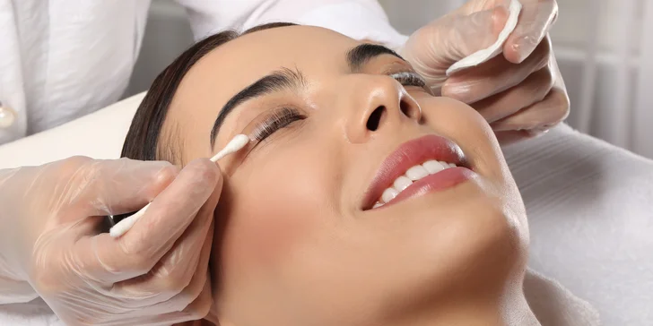 Krása nepočká! Lash lifting mihalníc a laminácia obočia v salóne Timea