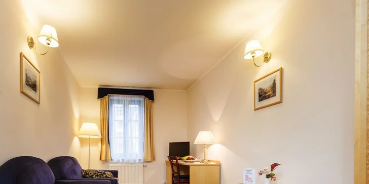 Fantastický odpočinok blízko Vřídelnej kolonády: 3* hotel s raňajkami aj zľava na masáže