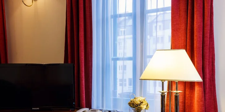 Fantastický odpočinok blízko Vřídelnej kolonády: 3* hotel s raňajkami aj zľava na masáže