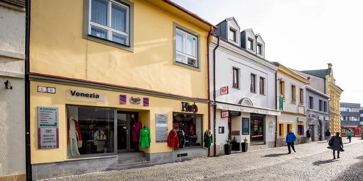 Lymfodrenáž celého tela, medová, aromaterapeutická či reflexná masáž chodidiel