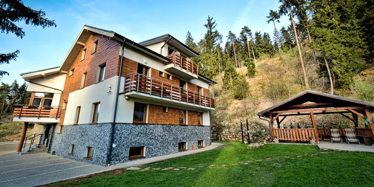 Pobyt v Demänovskej doline v luxusných apartmánoch Vila Vista s privátnou exteriérovou kaďou a infrasaunou