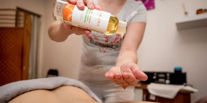 Osviežujúca citrusová aroma masáž, lymfodrenáž celého tela alebo reflexná masáž chodidiel