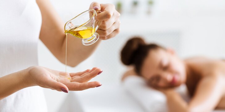 Medová, aromaterapeutická, reflexná masáž alebo lymfodrenáž