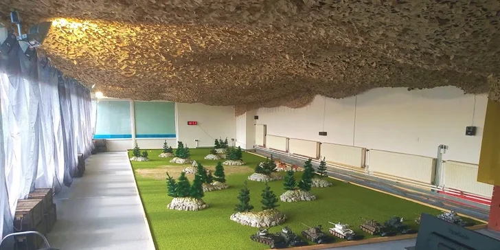 Veľkolepý tankový súboj s upravenými RC modelmi v TANKOVEJ ARÉNE