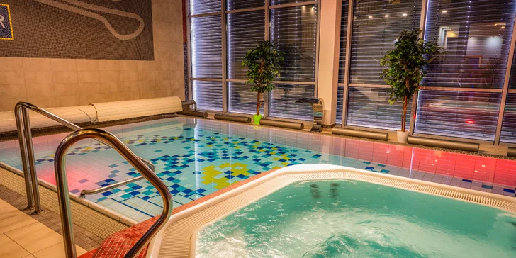 Vychutnajte si víkendový pobyt v Hoteli Ring*** s polpenziou a wellness