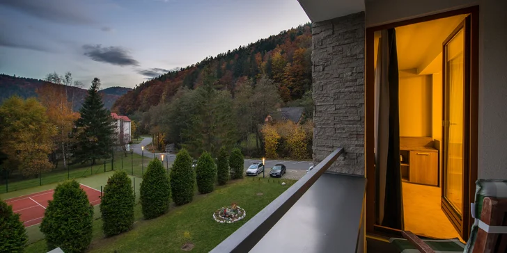 Top Hotel s neobmedzeným vodným a saunovým svetom v nádhernej doline Nízkych Tatier pod Chopkom