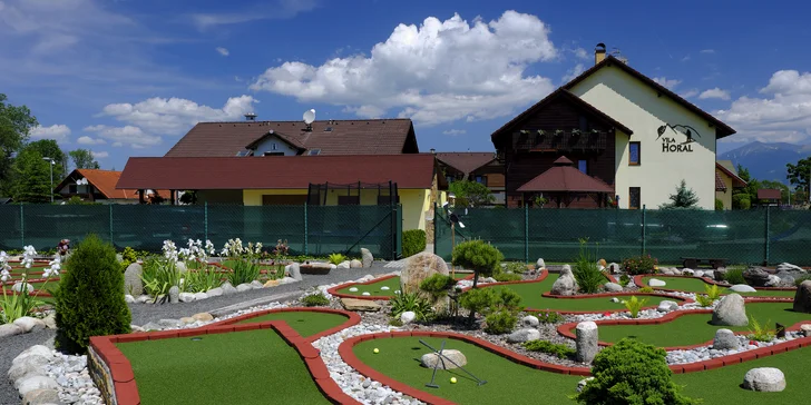 Pobyt v apartmánoch Vily Horal v Demänovej s adventure minigolfom a bazénom