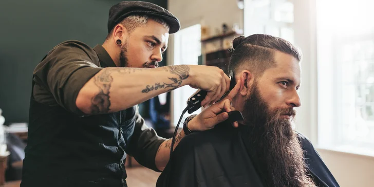 Služby profesionálneho barbera - strihanie, úprava brady alebo detský strih